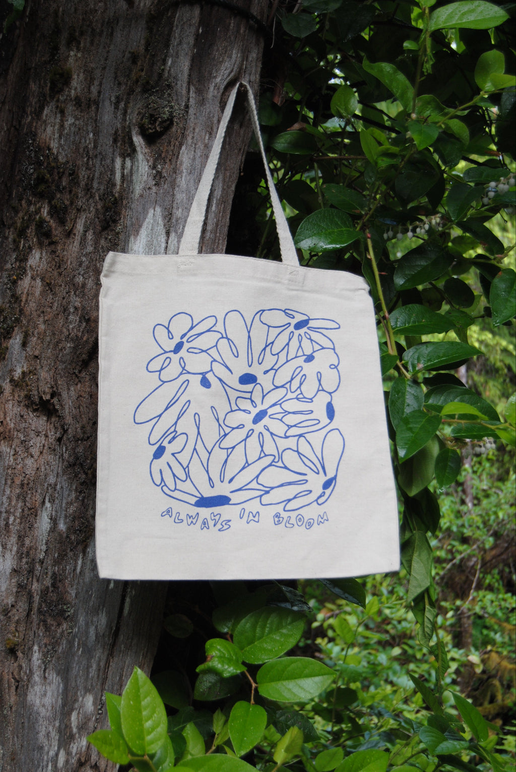 Essential Tote - Always in Bloom