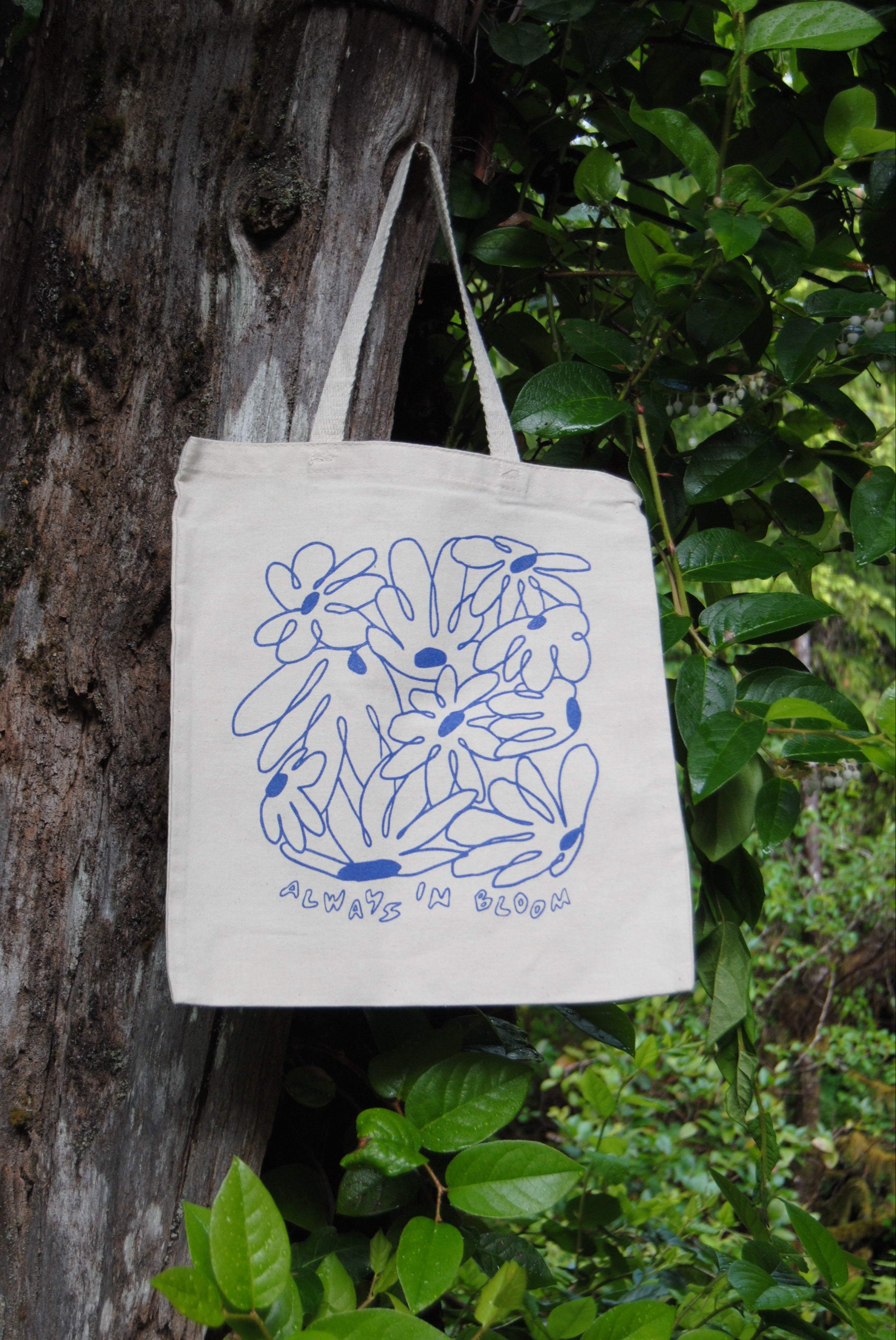 Essential Tote - Always in Bloom